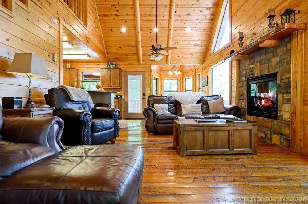 475 Southern Hills Circle Broken Bow, OK 74728