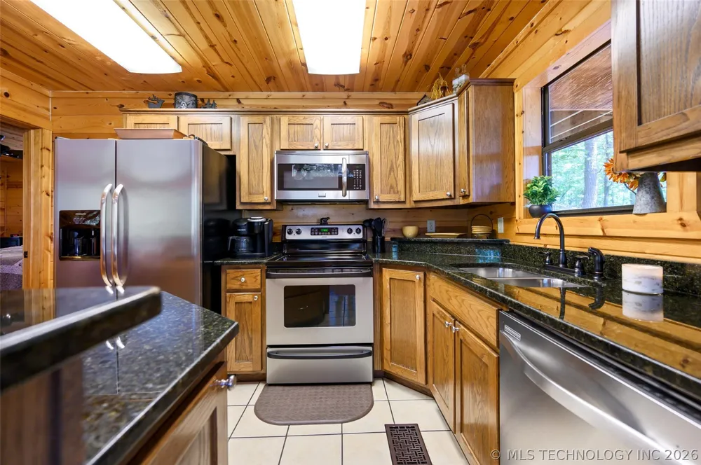 475 Southern Hills Circle Broken Bow, OK 74728