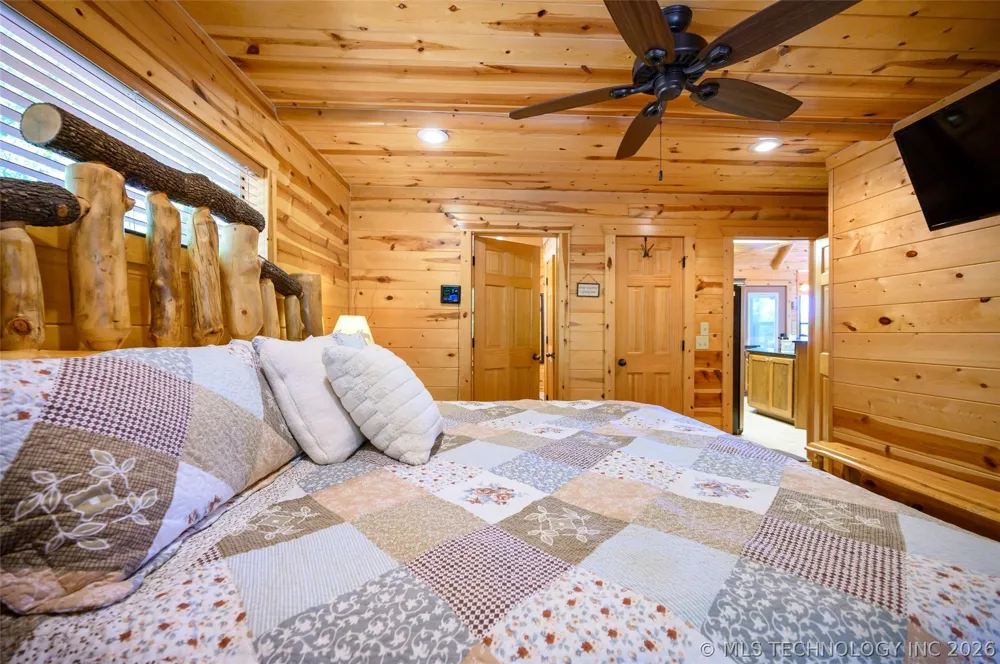 475 Southern Hills Circle Broken Bow, OK 74728