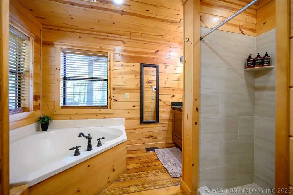 475 Southern Hills Circle Broken Bow, OK 74728