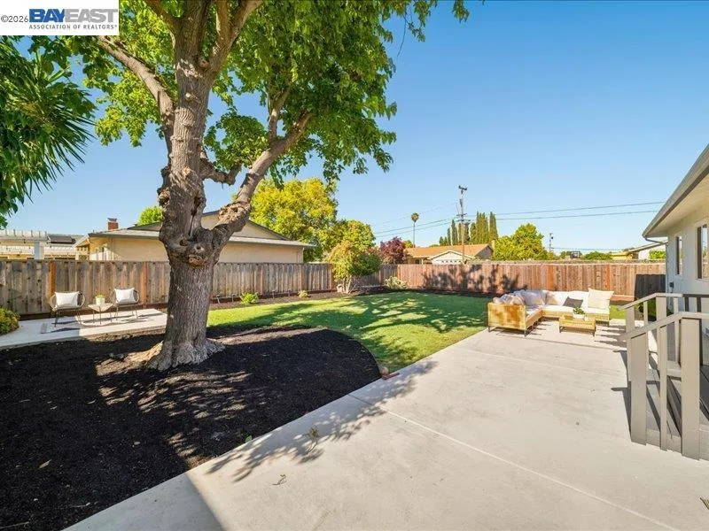 7527 Frederiksen Ln Dublin, CA 94568