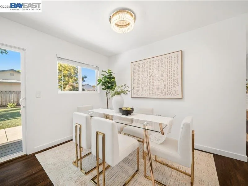 7527 Frederiksen Ln Dublin, CA 94568