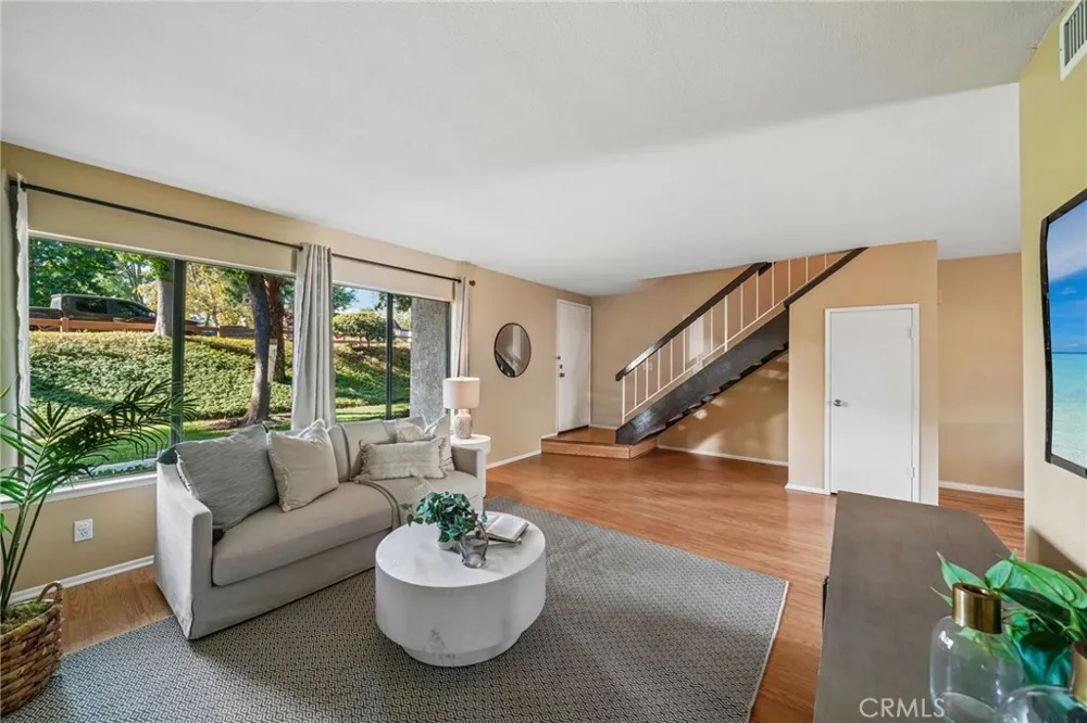 744 Smokewood Lane San Dimas, CA 91773