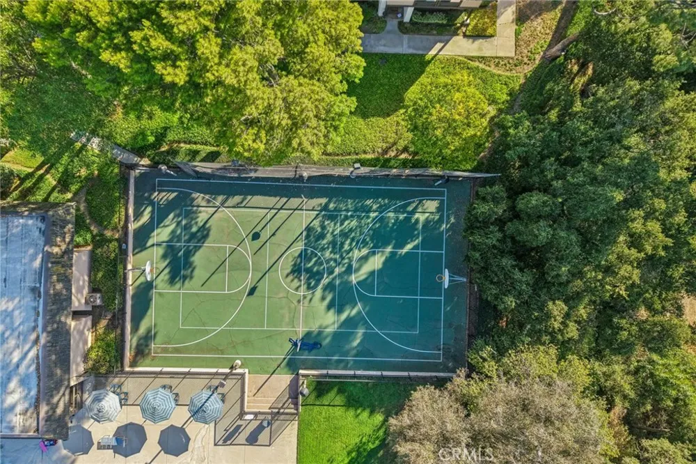 744 Smokewood Lane San Dimas, CA 91773