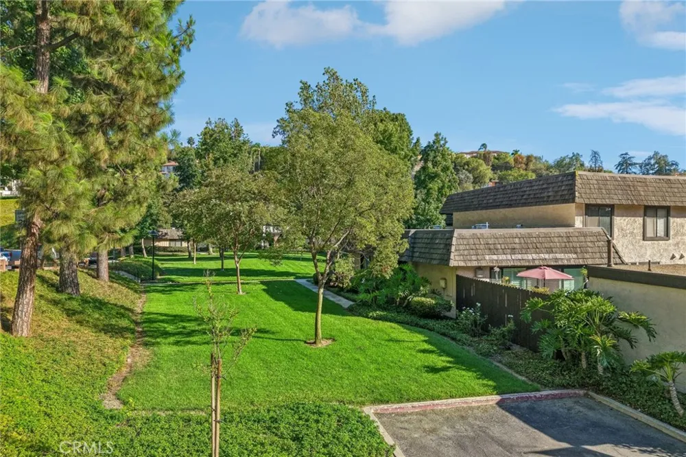 744 Smokewood Lane San Dimas, CA 91773