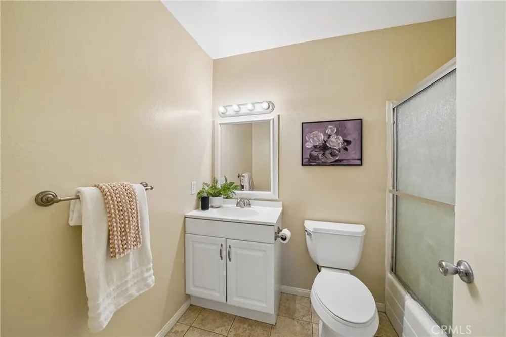 744 Smokewood Lane San Dimas, CA 91773