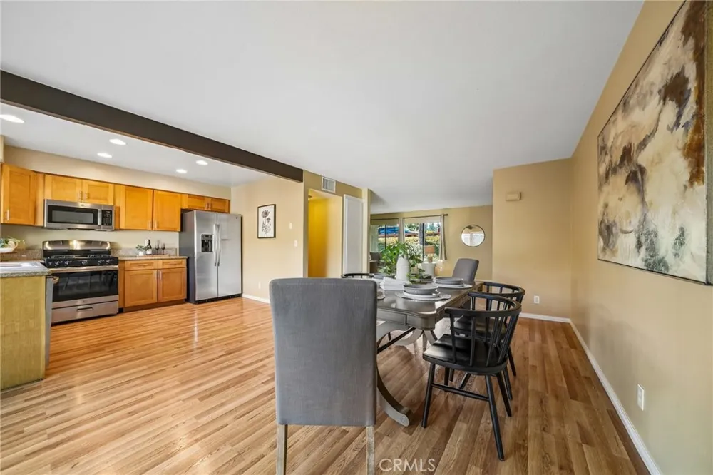 744 Smokewood Lane San Dimas, CA 91773