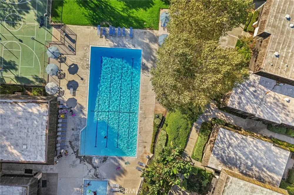 744 Smokewood Lane San Dimas, CA 91773