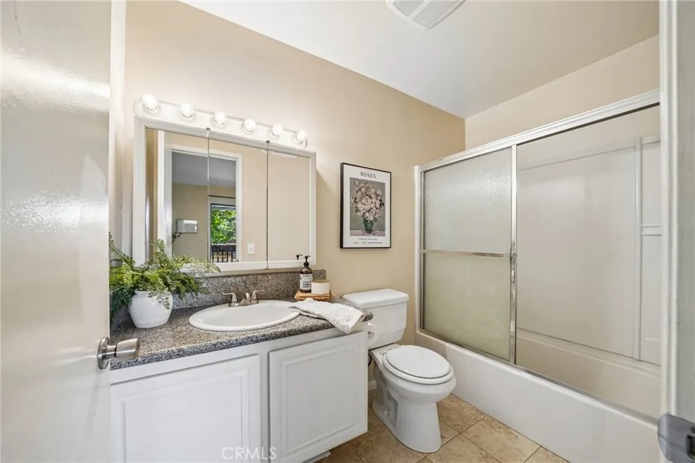 744 Smokewood Lane San Dimas, CA 91773
