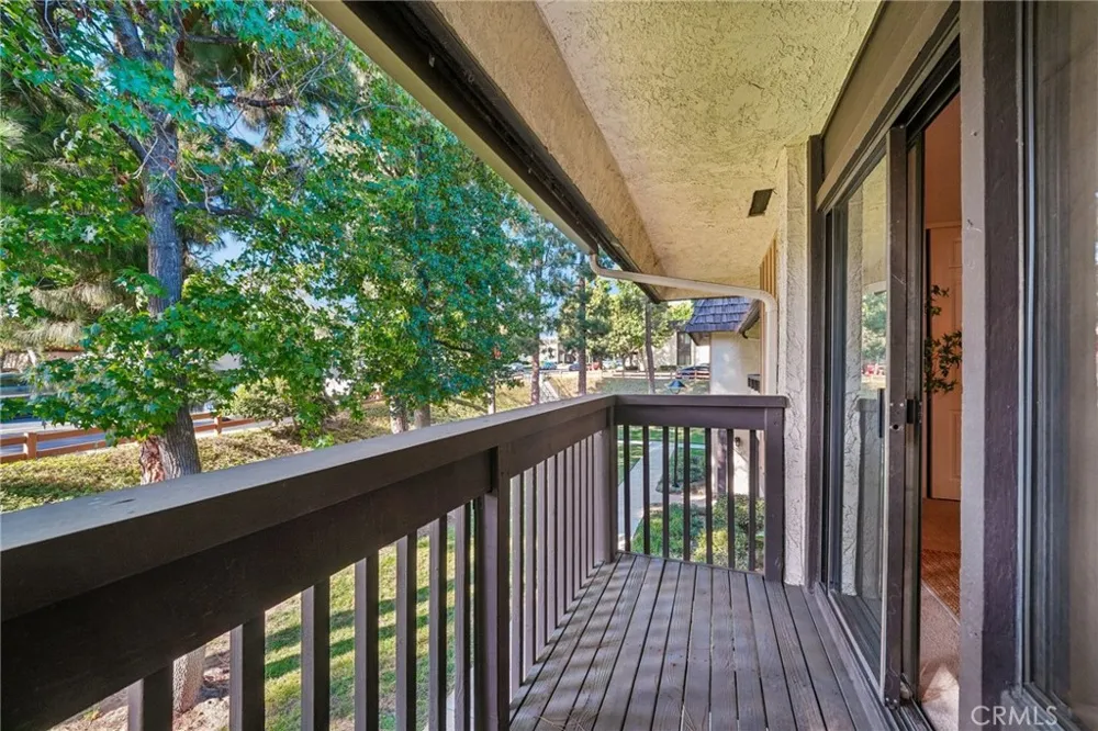 744 Smokewood Lane San Dimas, CA 91773