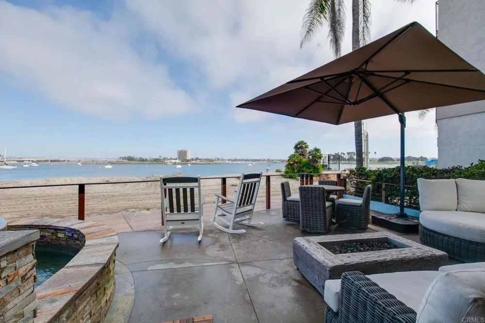 2812 Bayside Walk San Diego, CA 92109