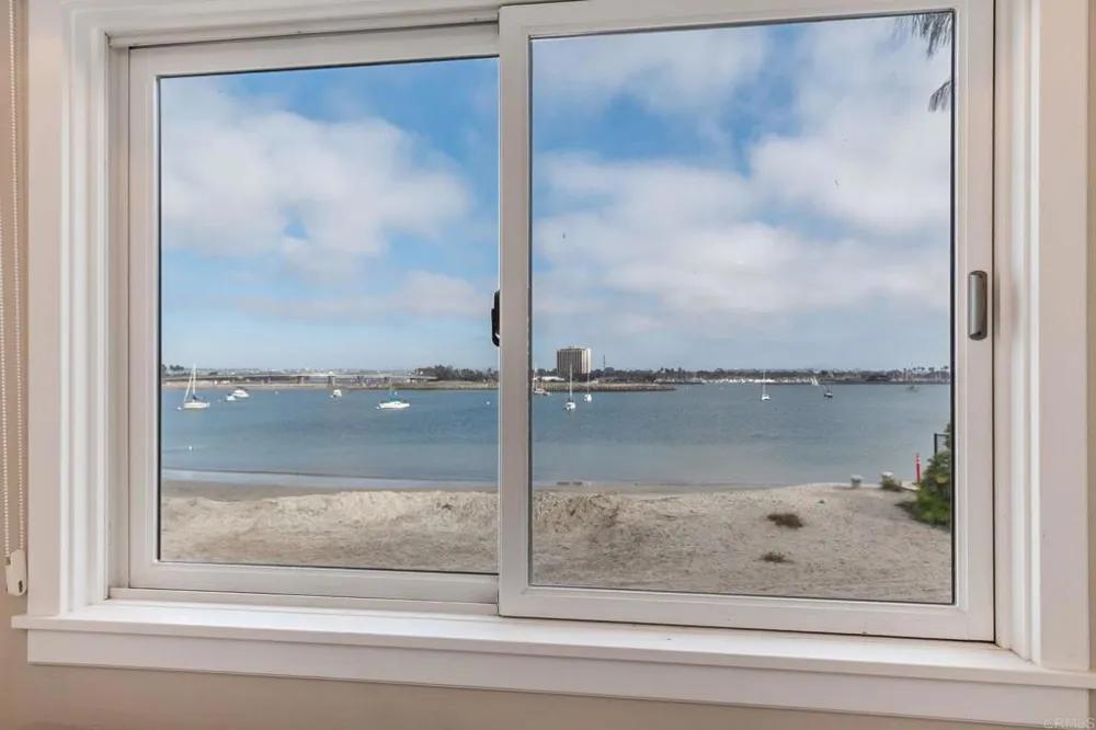 2812 Bayside Walk San Diego, CA 92109