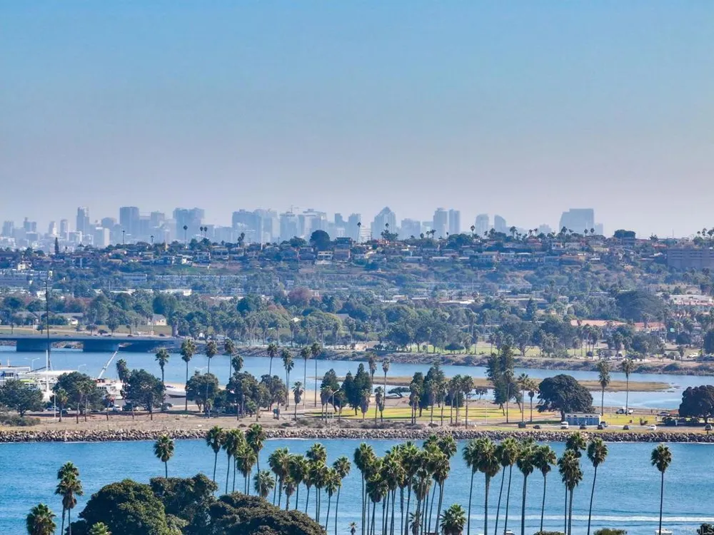 2812 Bayside Walk San Diego, CA 92109