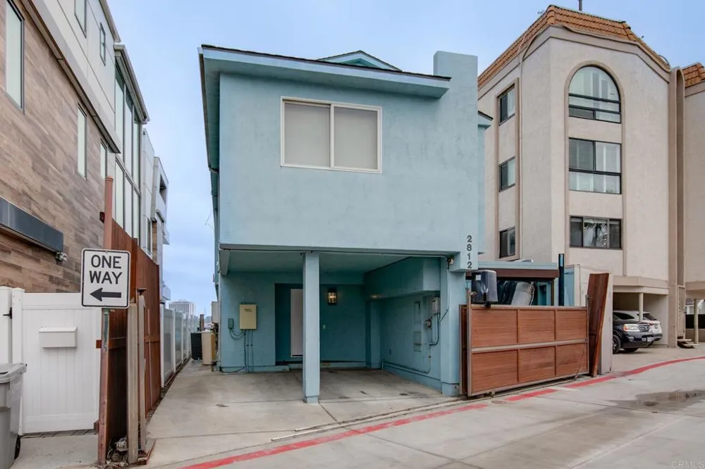 2812 Bayside Walk San Diego, CA 92109