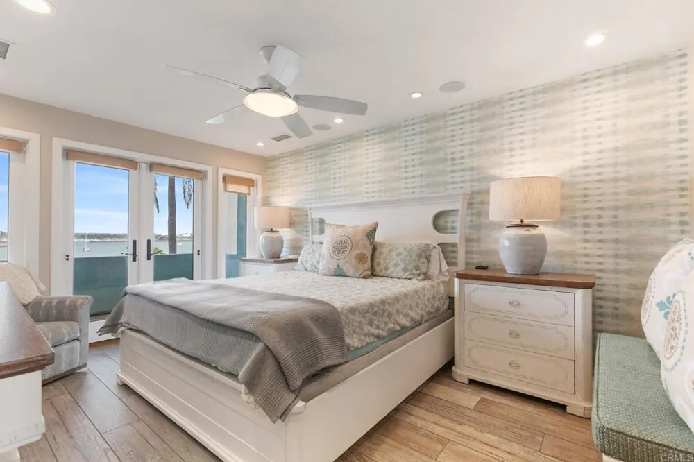 2812 Bayside Walk San Diego, CA 92109