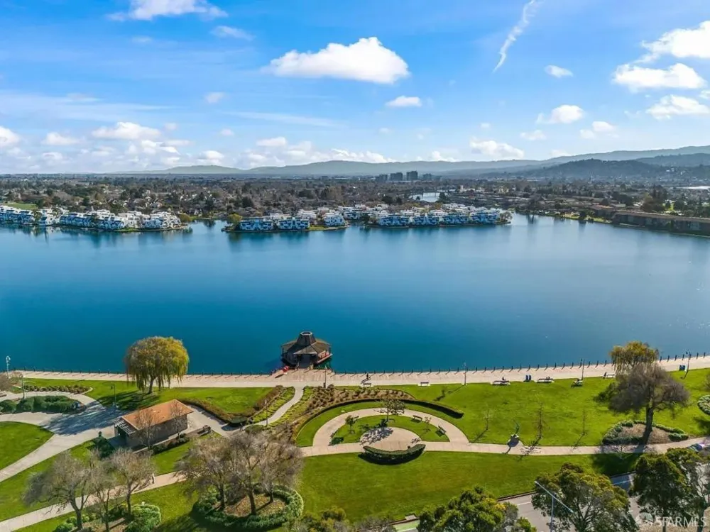 608 Anacapa Lane Foster City, CA 94404