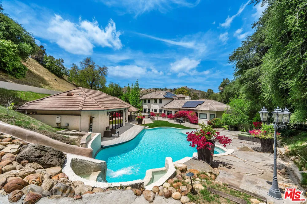 204 Bell Canyon Road Bell Canyon, CA 91307
