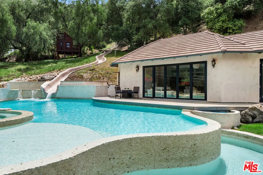 204 Bell Canyon Road Bell Canyon, CA 91307