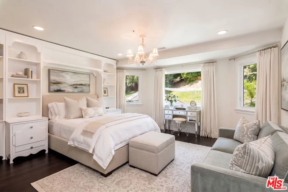 204 Bell Canyon Road Bell Canyon, CA 91307