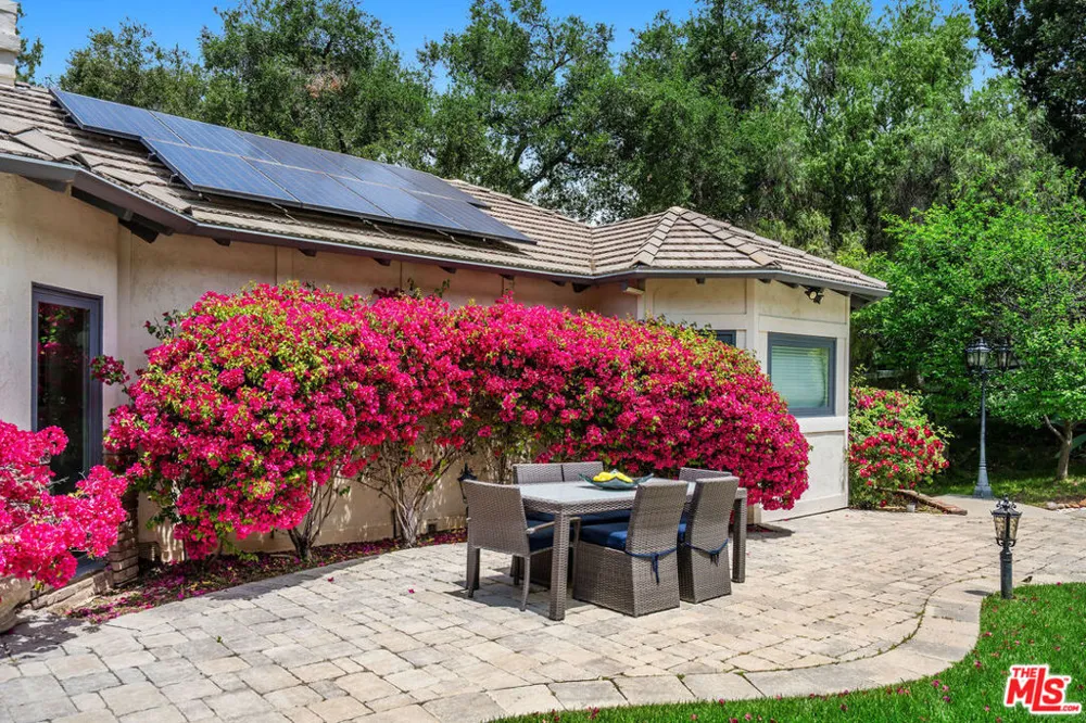 204 Bell Canyon Road Bell Canyon, CA 91307