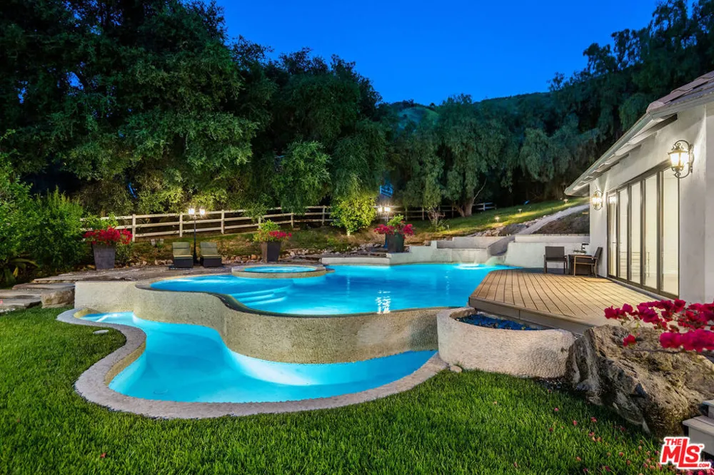204 Bell Canyon Road Bell Canyon, CA 91307