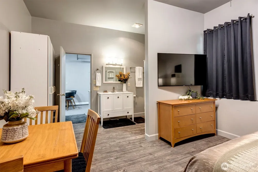 1925 SW 167th Street Burien, WA 98166