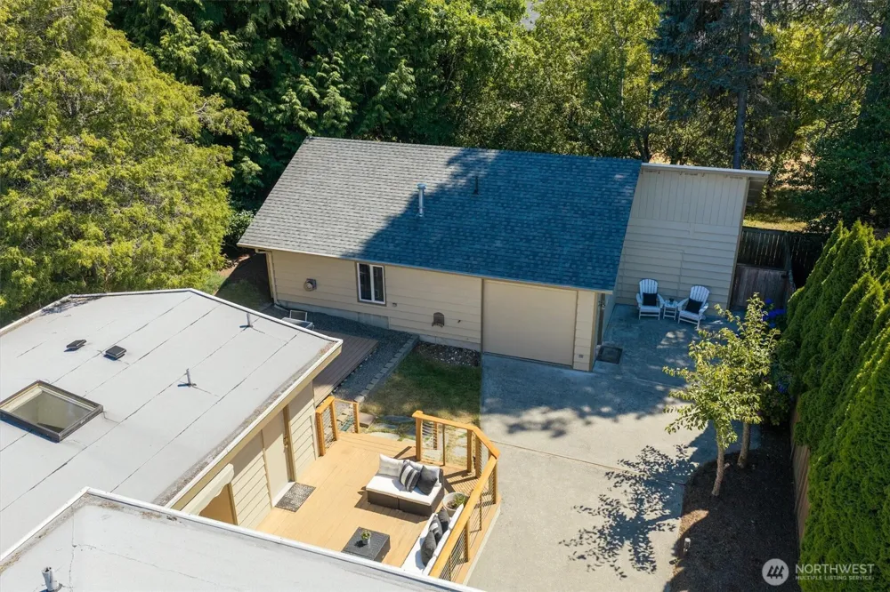 1925 SW 167th Street Burien, WA 98166