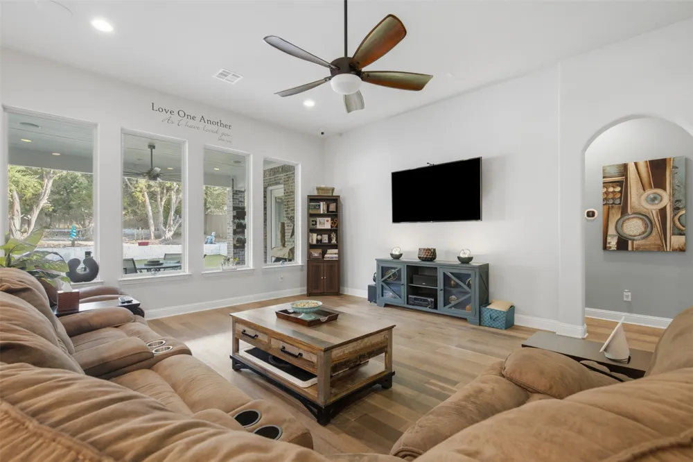 1416 Amarone Drive Leander, TX 78641