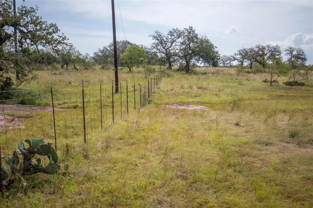 15811 W State Highway 29 Llano, TX 78643