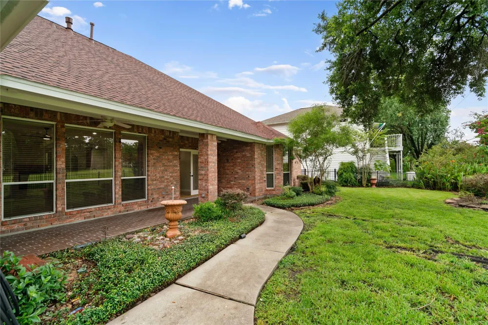 20403 Atascocita Shores Drive Humble, TX 77346