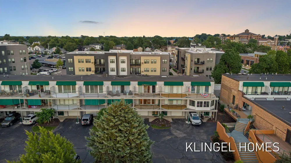 204 Harbor Avenue #7 Grand Haven City, MI 49417
