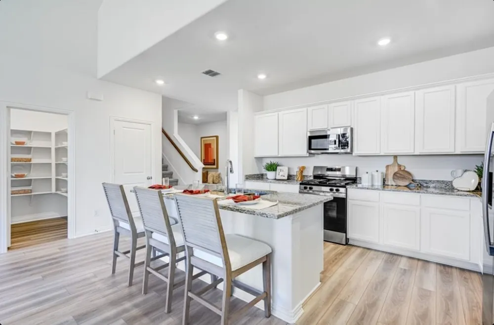 2330 Buffalo Bayou Way Crandall, TX 75114