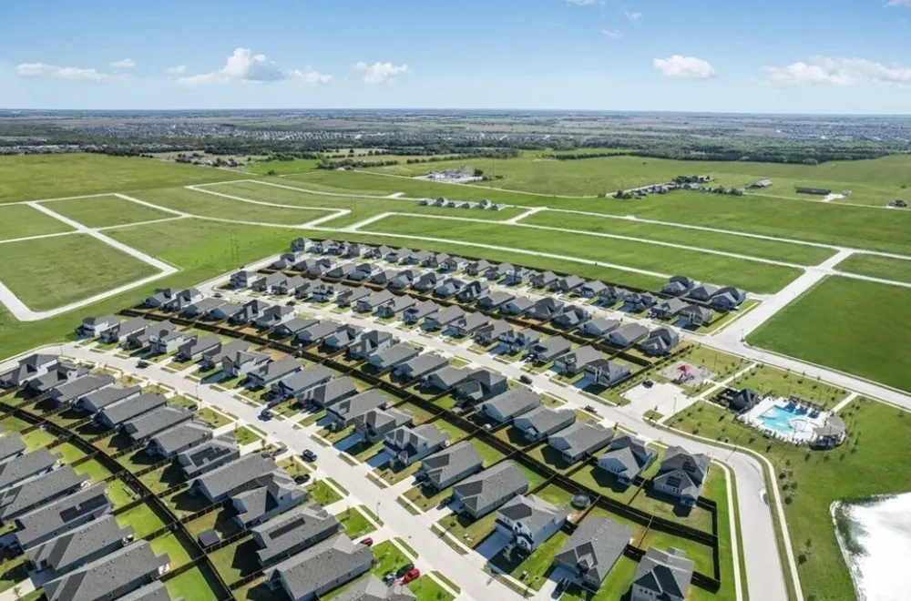 2330 Buffalo Bayou Way Crandall, TX 75114