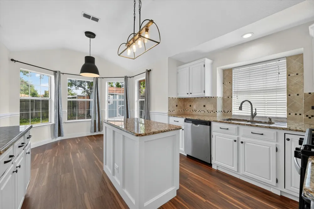6740 Old Mill Court North Richland Hills, TX 76182
