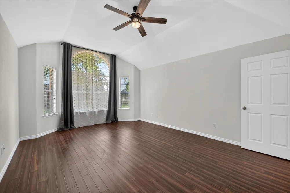 6740 Old Mill Court North Richland Hills, TX 76182