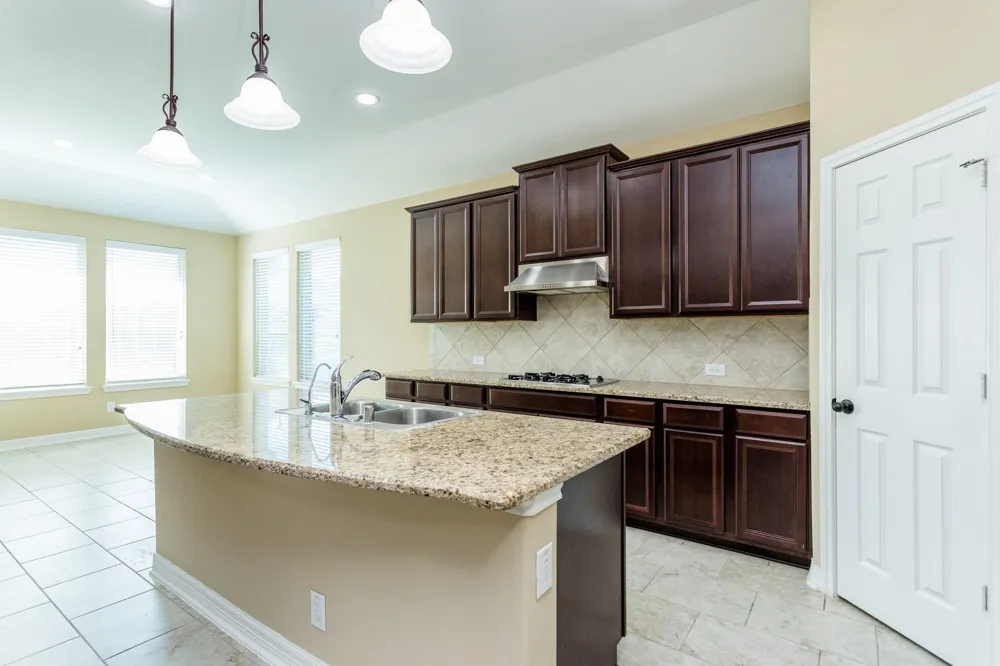 7810 Deep Green Drive Rosenberg, TX 77469