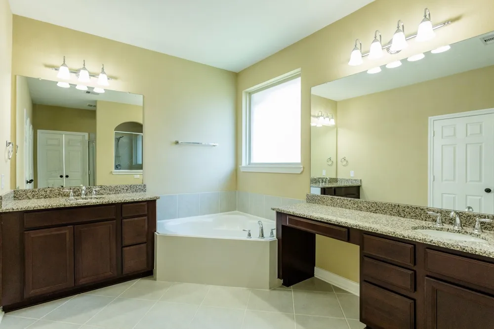 7810 Deep Green Drive Rosenberg, TX 77469