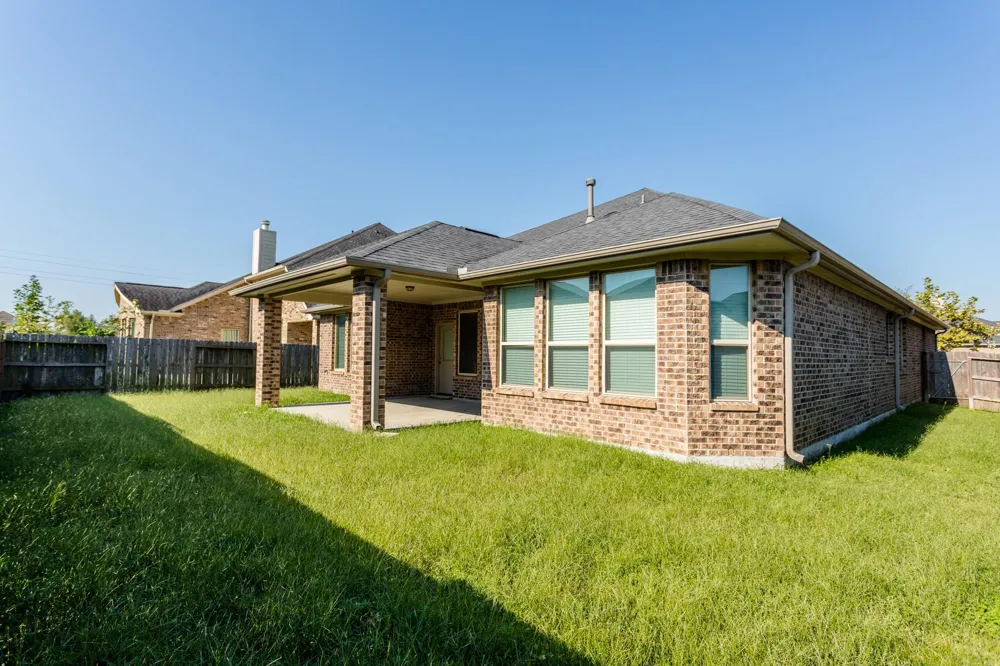 7810 Deep Green Drive Rosenberg, TX 77469