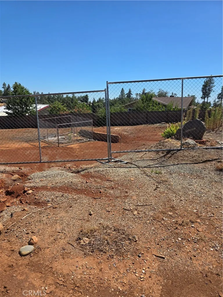 352 Valley View Paradise, CA 95969