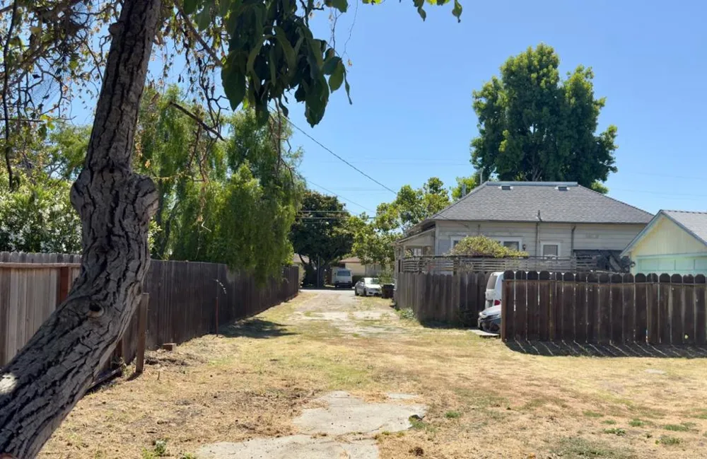 131 Trevethan Santa Cruz, CA 95062