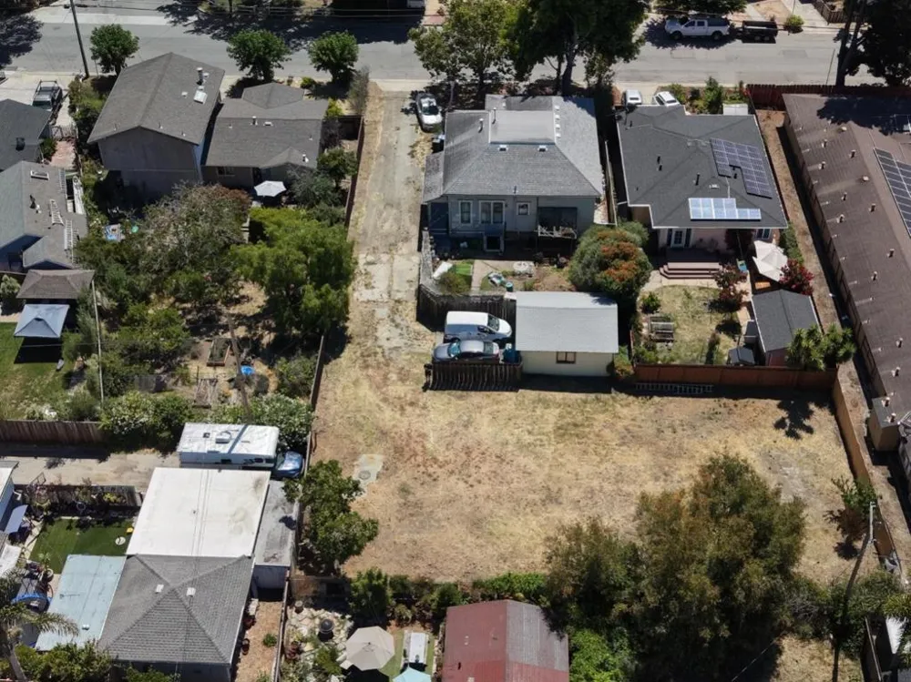 131 Trevethan Santa Cruz, CA 95062