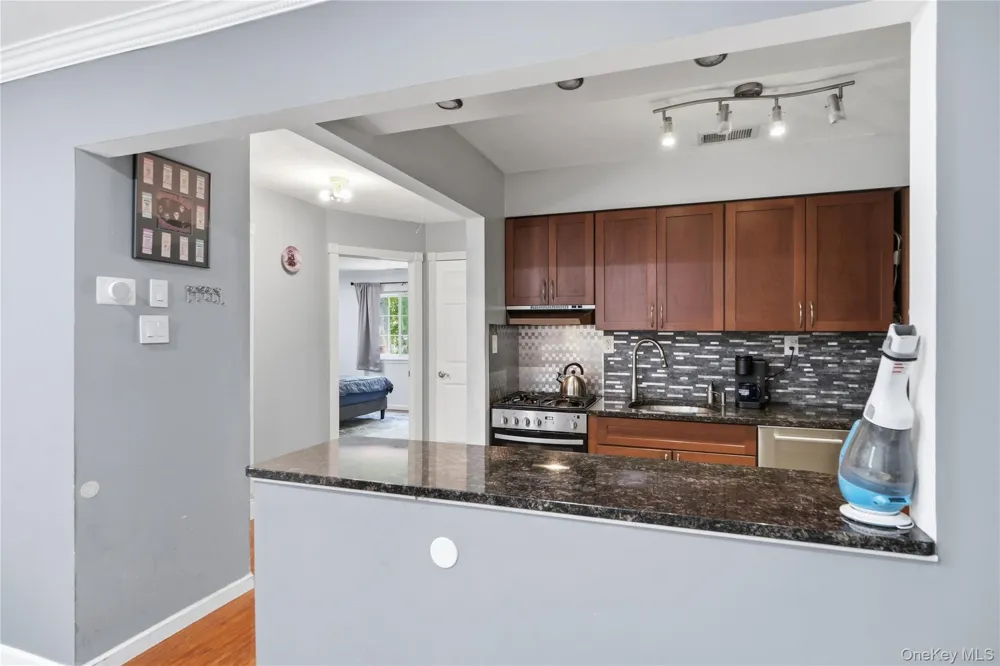 230 Lake Pointe Circle #230 Middle Island, NY 11953