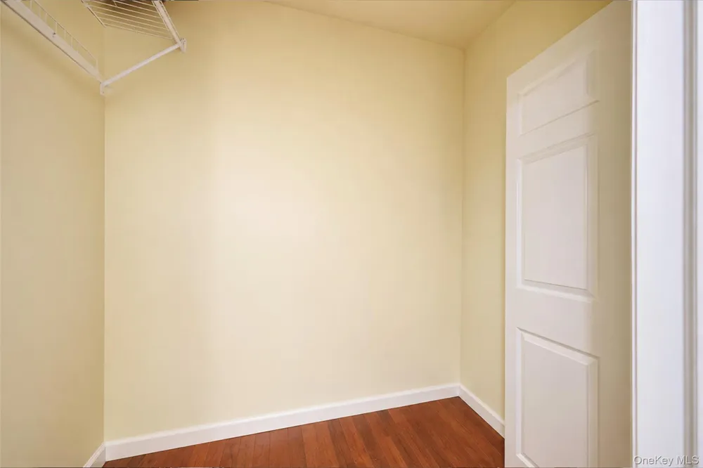 230 Lake Pointe Circle #230 Middle Island, NY 11953