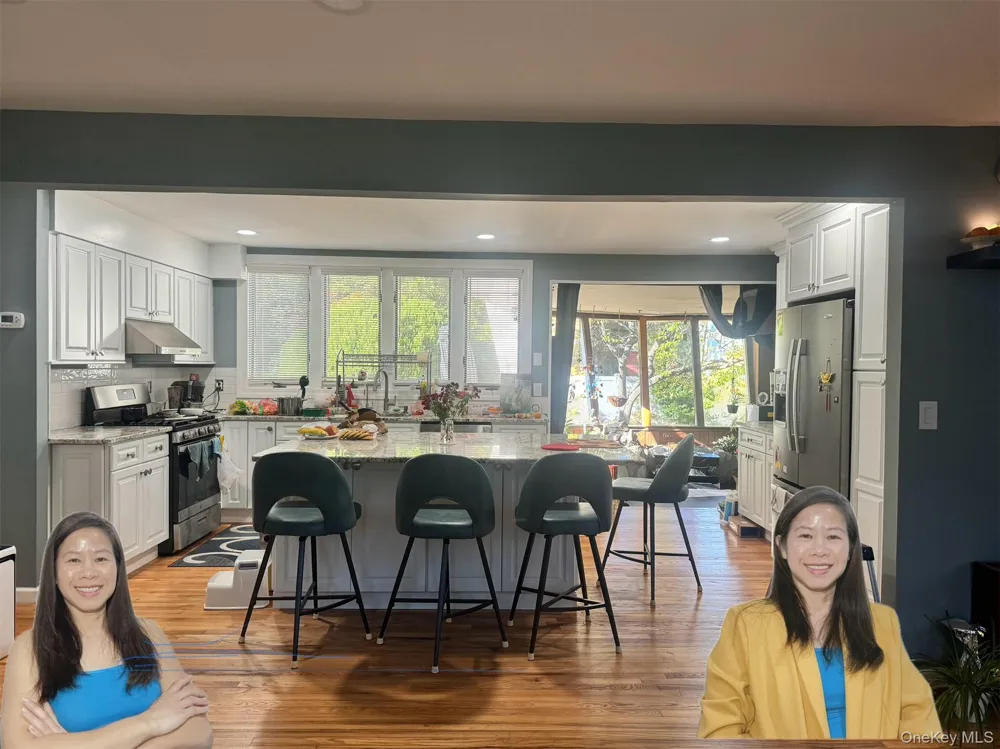 233 S 15th Street Lindenhurst, NY 11757