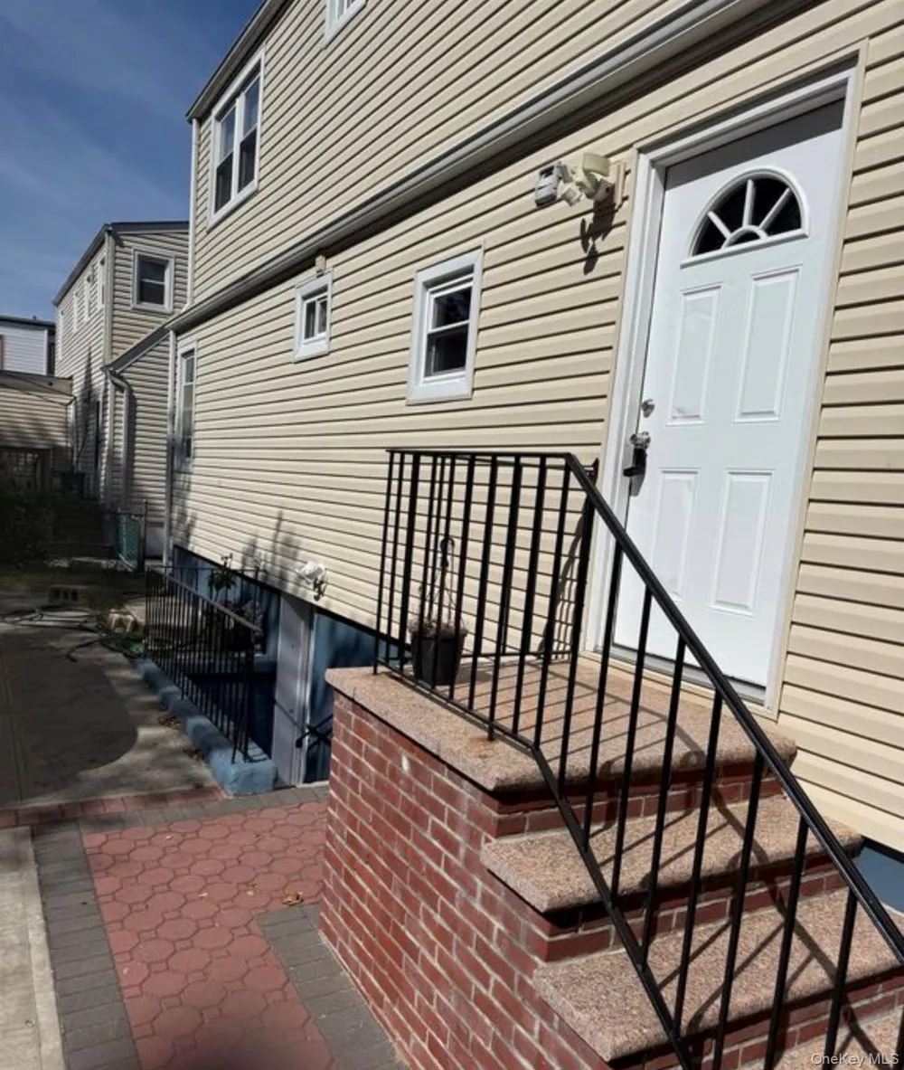 134 Scranton Avenue Lynbrook, NY 11563