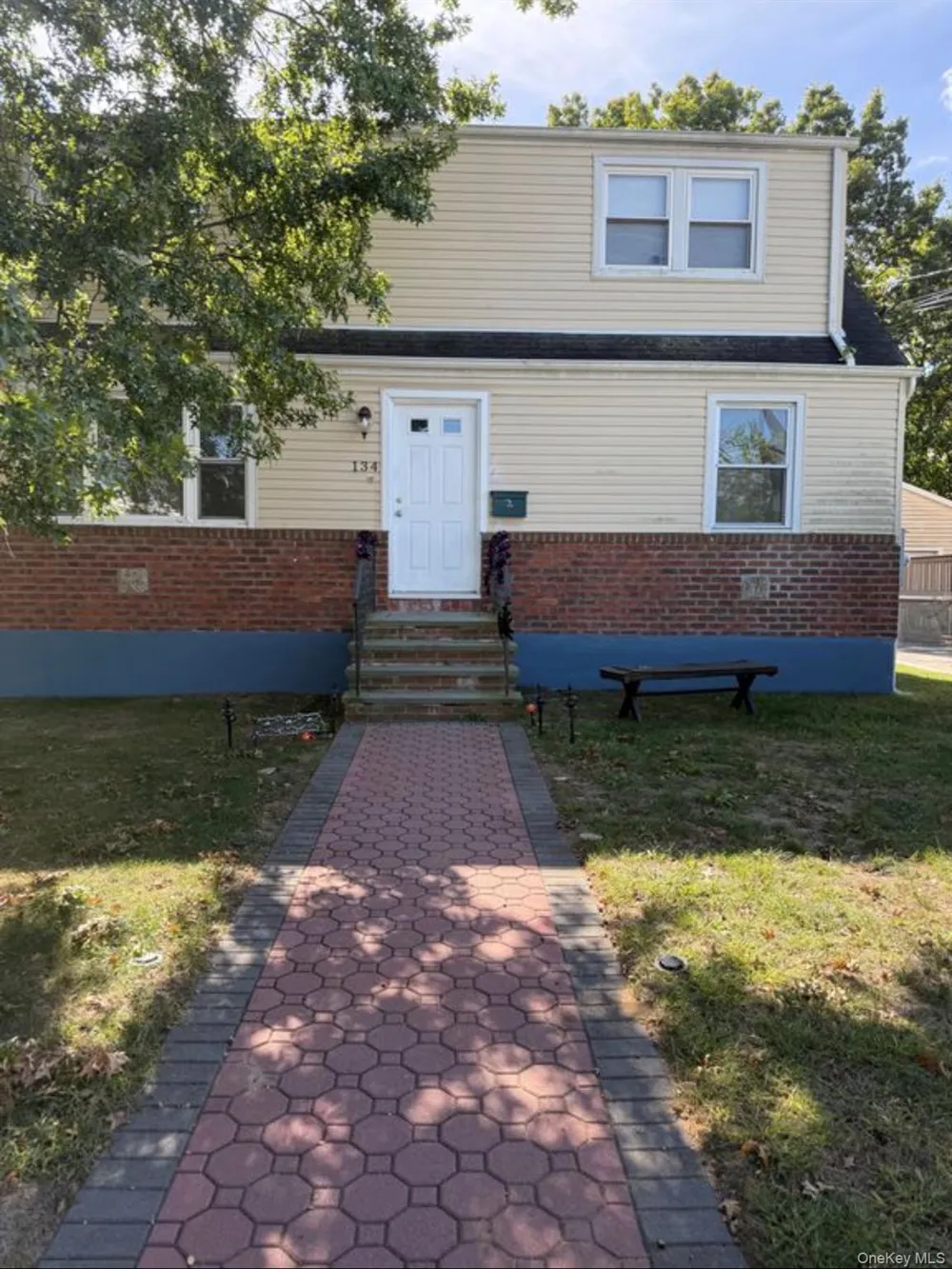 134 Scranton Avenue Lynbrook, NY 11563