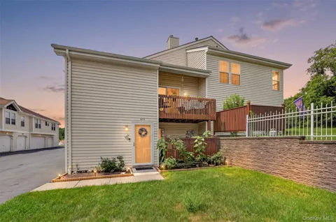 4114 Whispering Hills