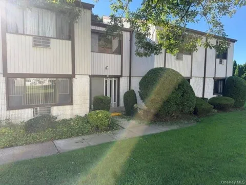 97 Richmond Boulevard #3-A