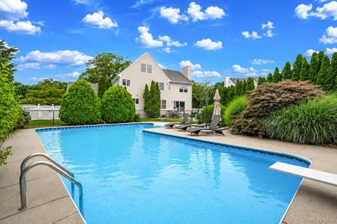 62 Tallmadge Trail
