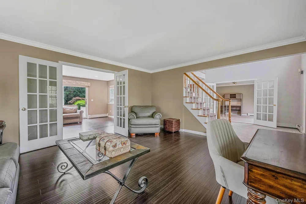 62 Tallmadge Trail Miller Place, NY 11764